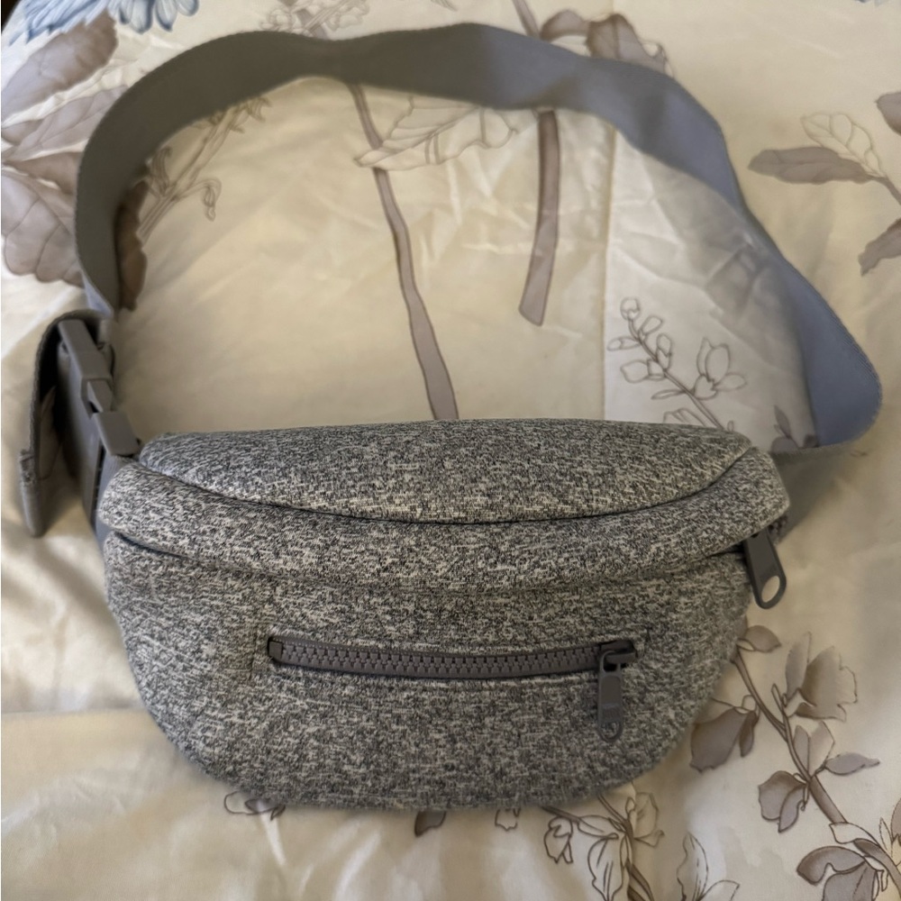 Dagne Dover fanny pack Ace Neoprene